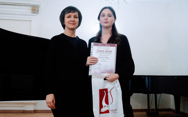 Учащиеся и студенты колледжа стали победителями конкурса «Юный пианист-2024»